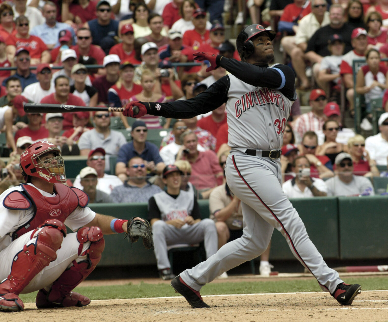 2004: Ken Griffey Jr. hits 500th home run of his career